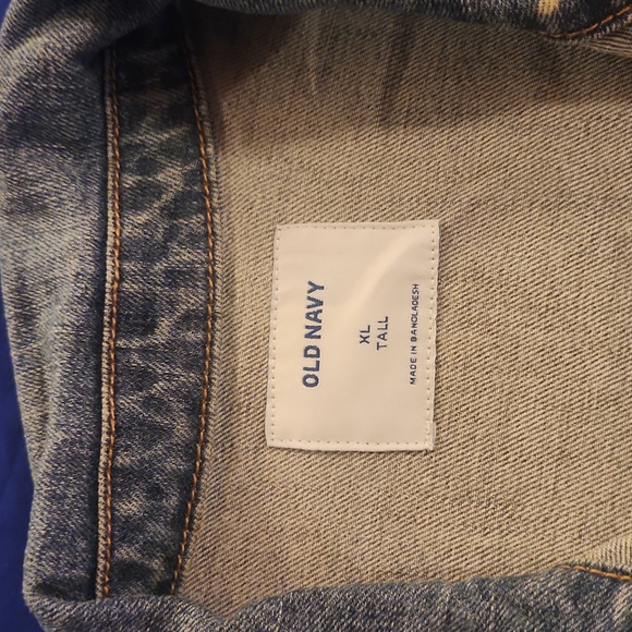 Old Navy Jean Jacket - Picture 3 of 6